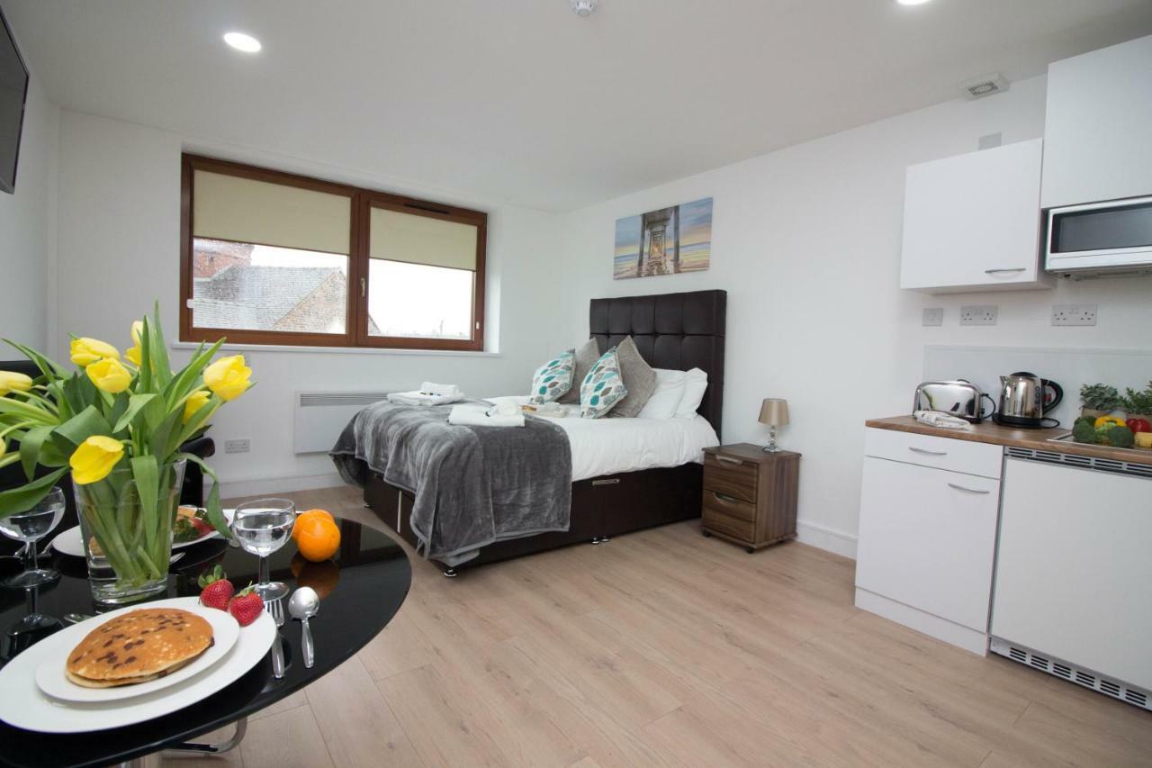 Trafalgar House Stoke-on-Trent エクステリア 写真