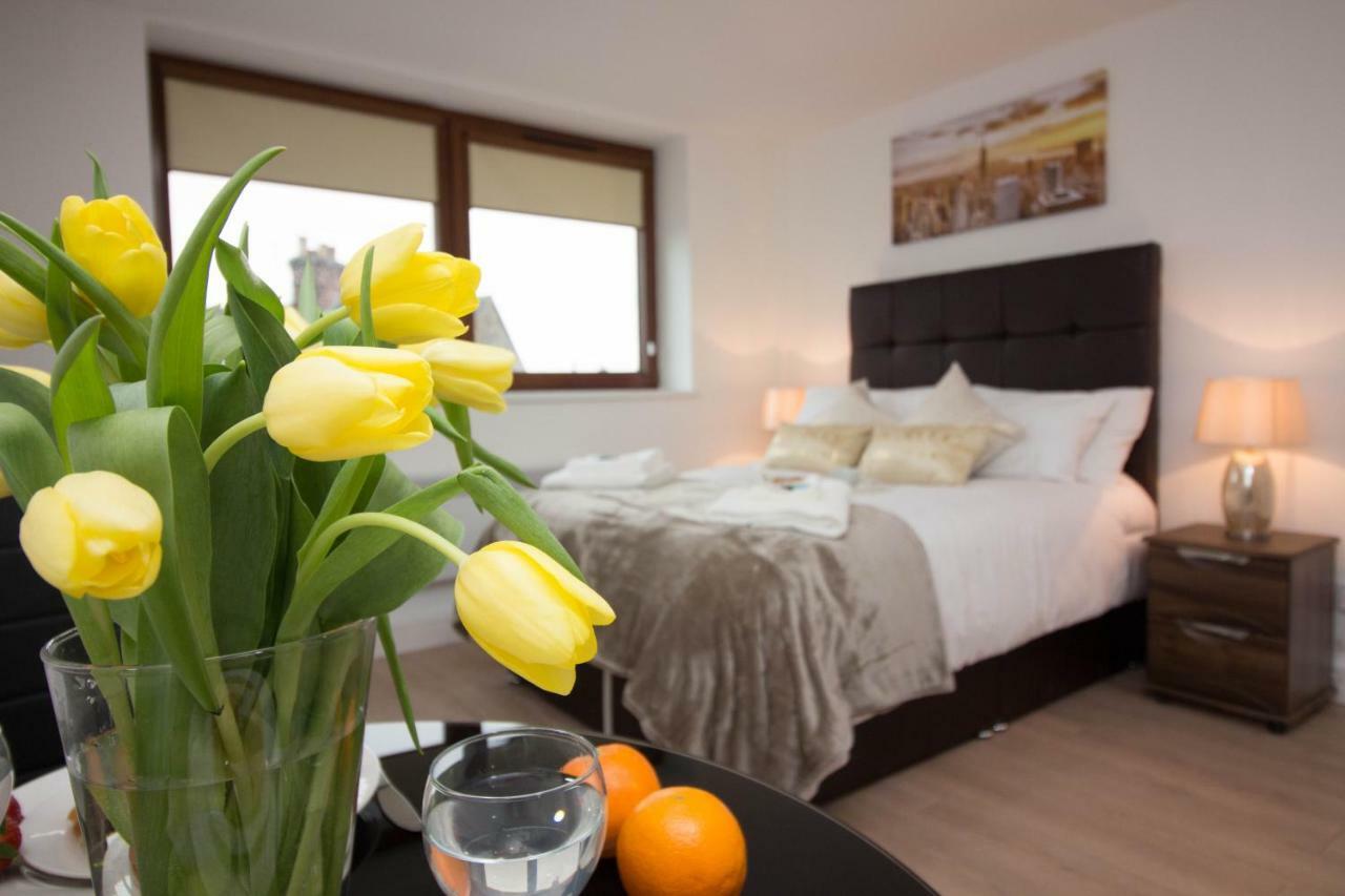 Trafalgar House Stoke-on-Trent エクステリア 写真