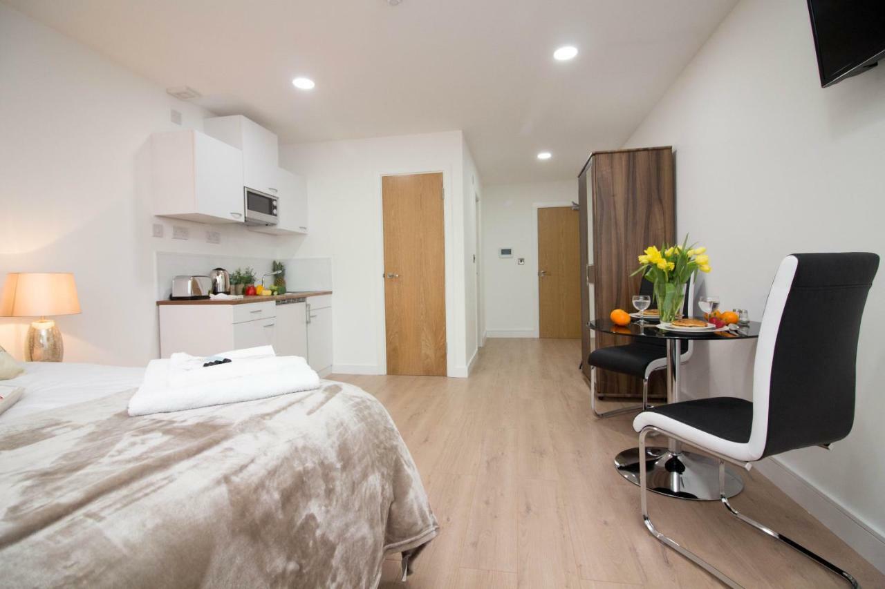 Trafalgar House Stoke-on-Trent エクステリア 写真