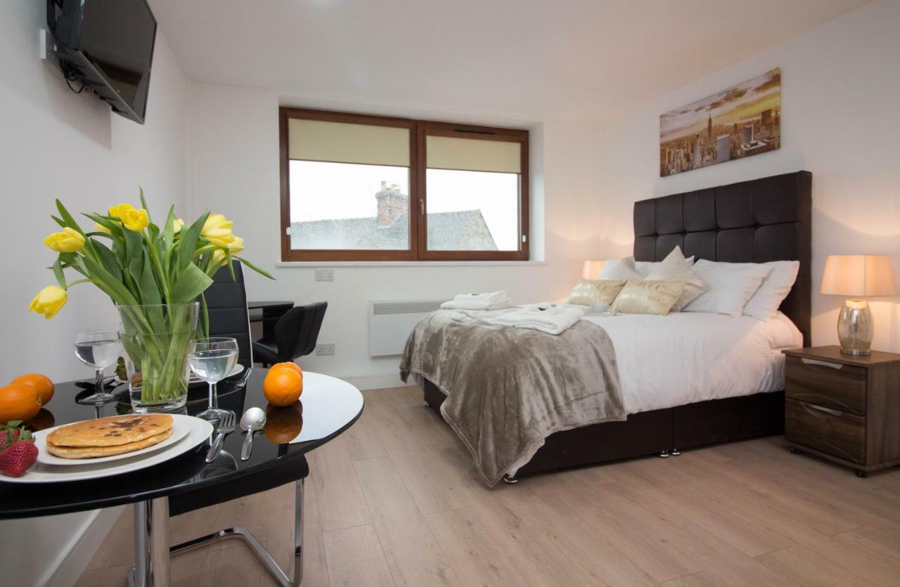 Trafalgar House Stoke-on-Trent エクステリア 写真