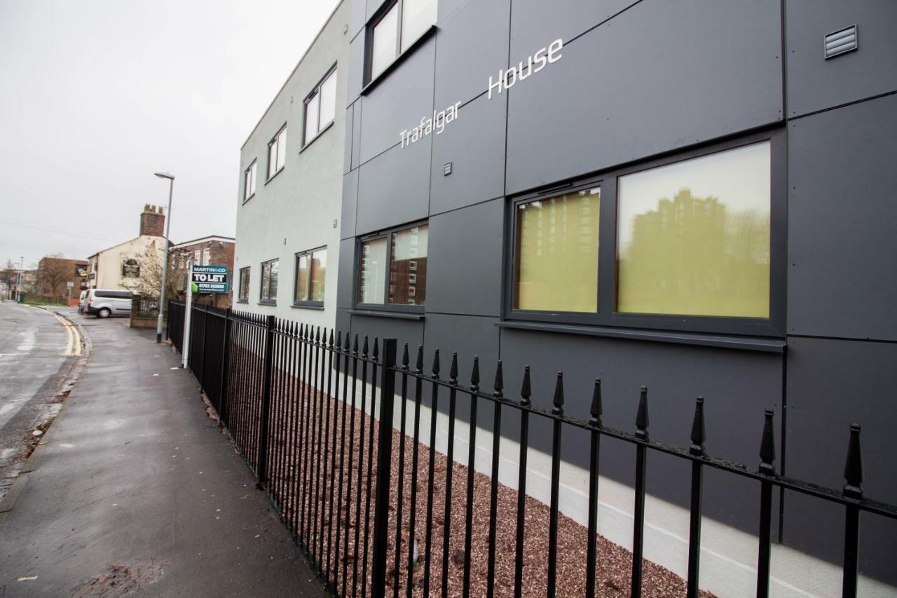 Trafalgar House Stoke-on-Trent エクステリア 写真
