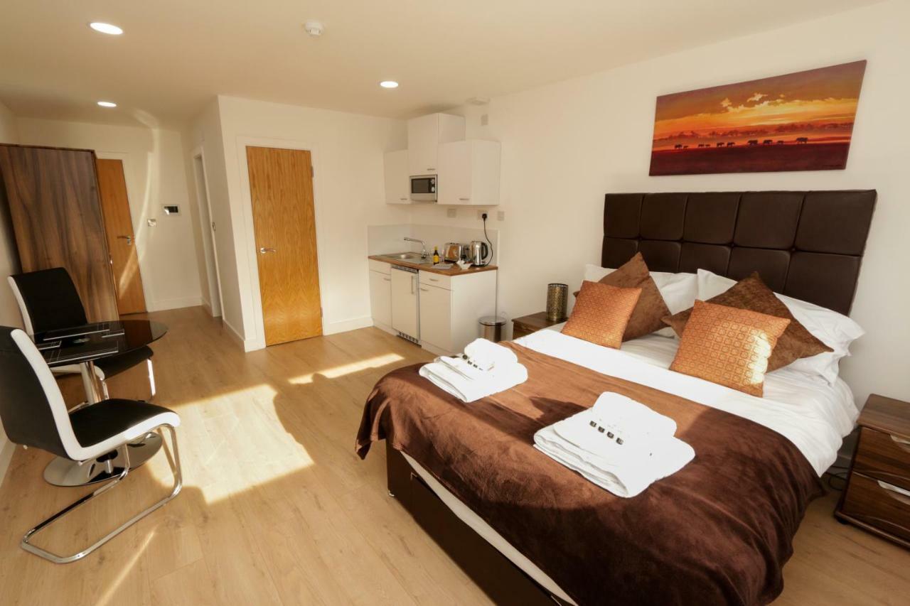Trafalgar House Stoke-on-Trent エクステリア 写真